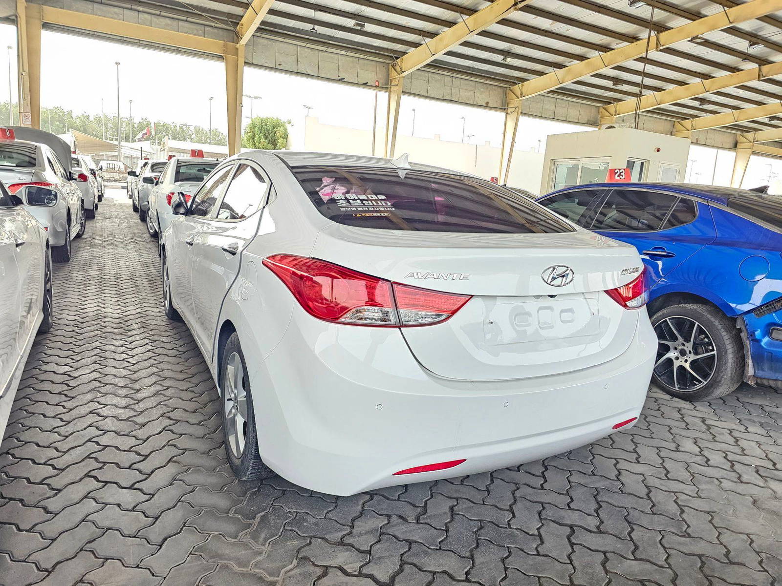2012 HYUNDAI AVANTE — 132482 KM — Lot 596551 — Souq - Marhaba Auctions Used Cars - Image 5