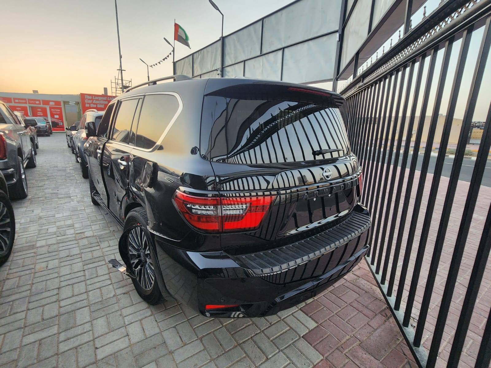 NISSAN ARMADA