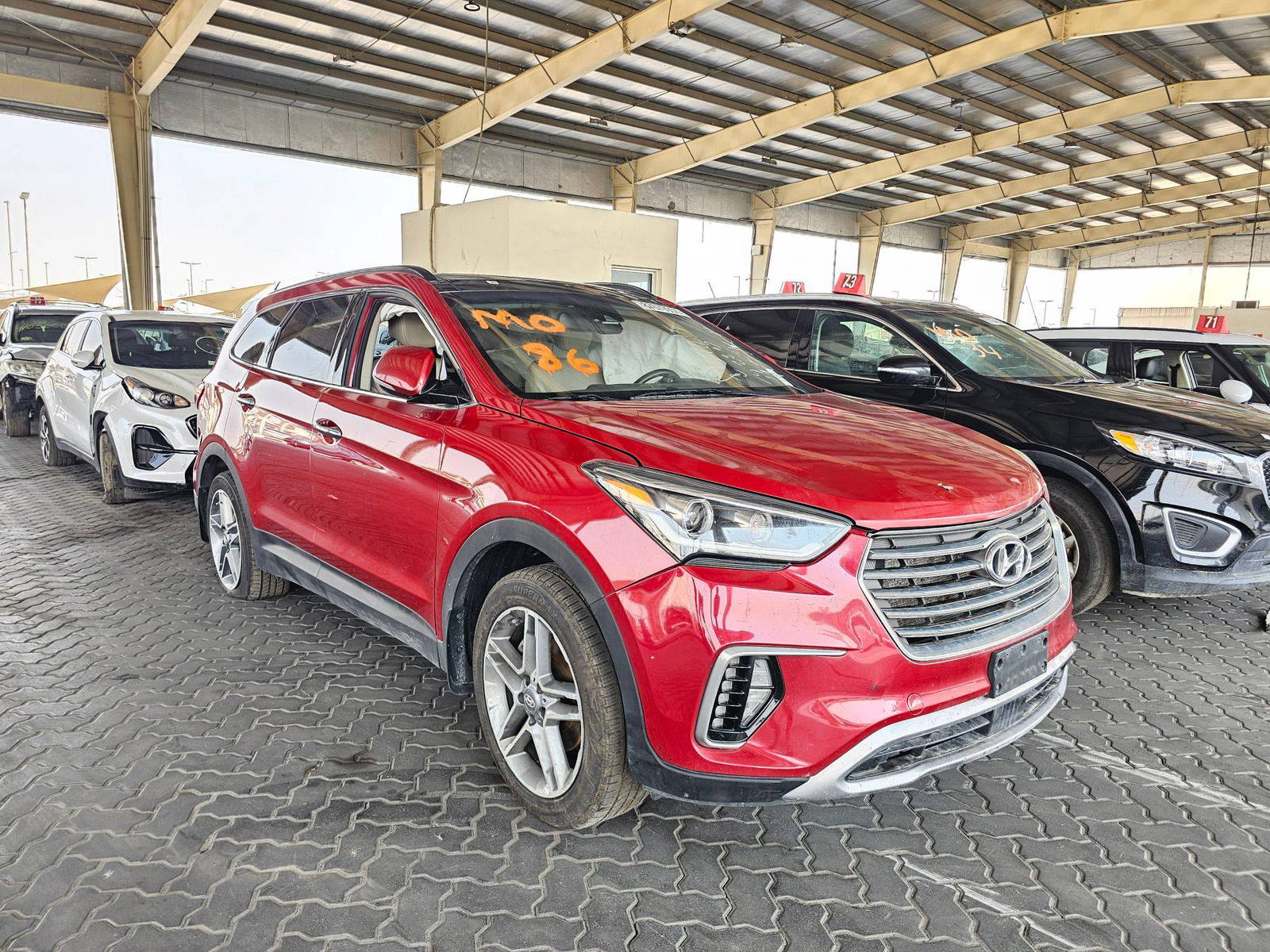 2017 HYUNDAI SANTA FE — 115454 Miles — Lot U227015 — Souq - Marhaba Auctions Used Cars - Image 4