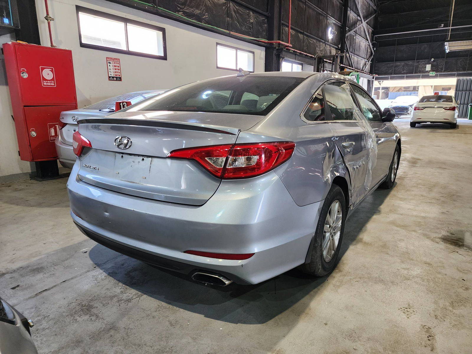 2015 HYUNDAI SONATA — 83788 Miles — Lot 41165499 — Al Quoz - Marhaba Auctions Used Cars - Image 3