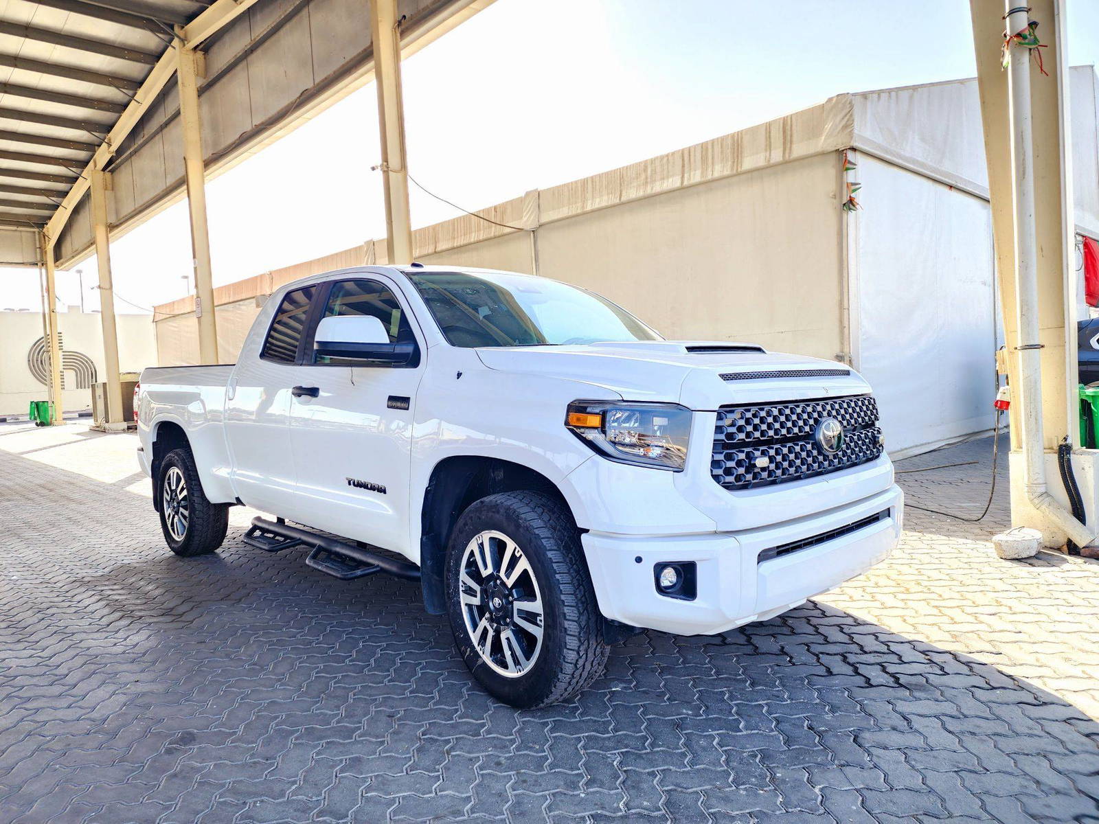 2019 TOYOTA TUNDRA — 80641 KM — Lot 11826615 — Main - Marhaba Auctions Used Cars - Image 5