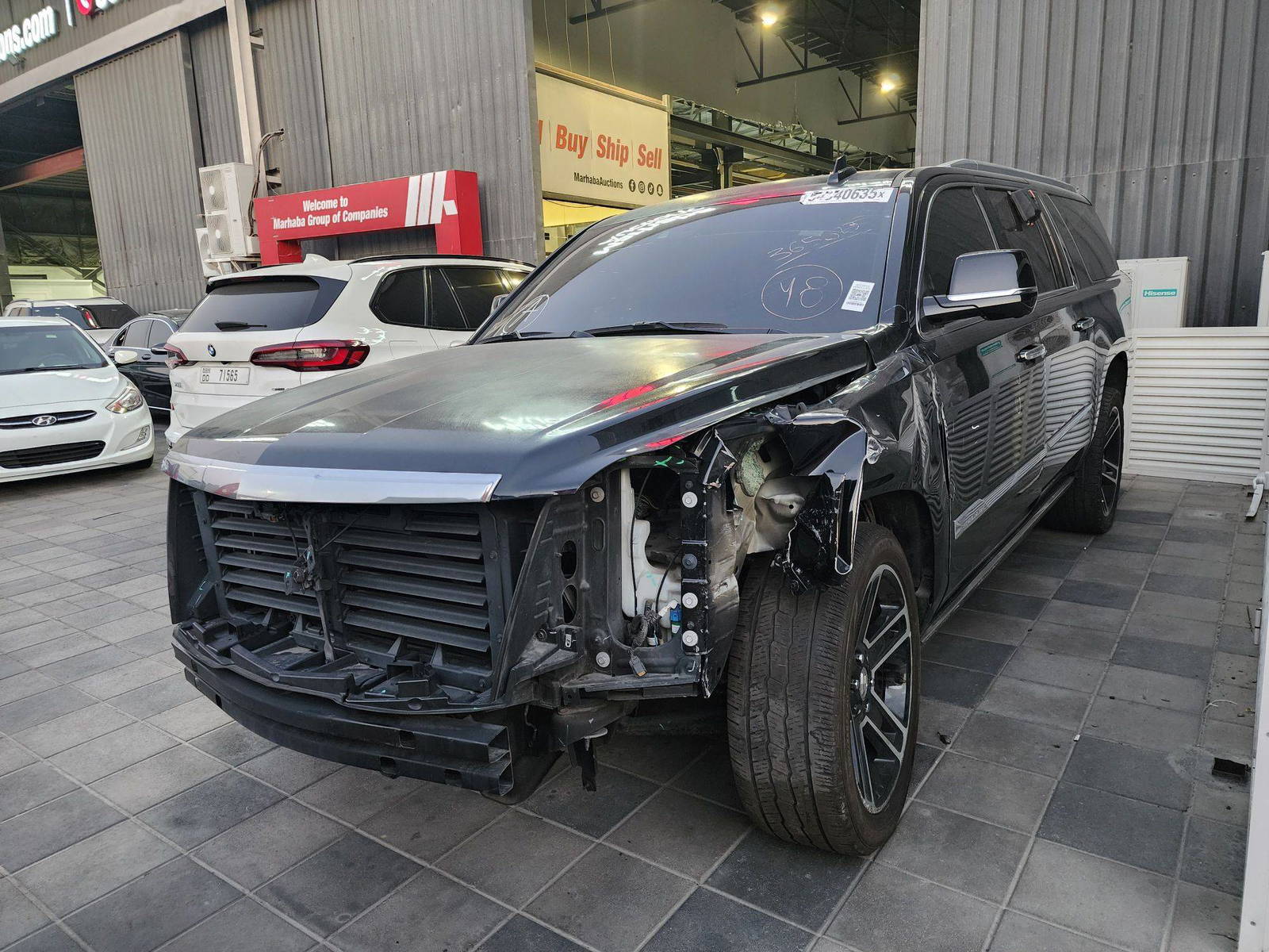 CADILLAC ESCALADE ESV PREMIUM LUXURY 2017 - Marhaba Auction Used Cars - Image 4