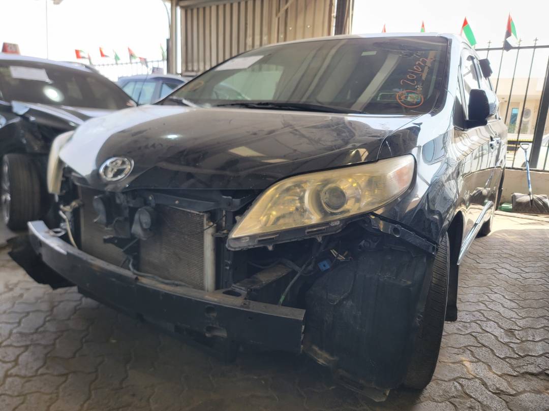 2013 TOYOTA SIENNA — 201077 Miles — Lot S056216 — Main - Marhaba Auctions Used Cars - Image 5