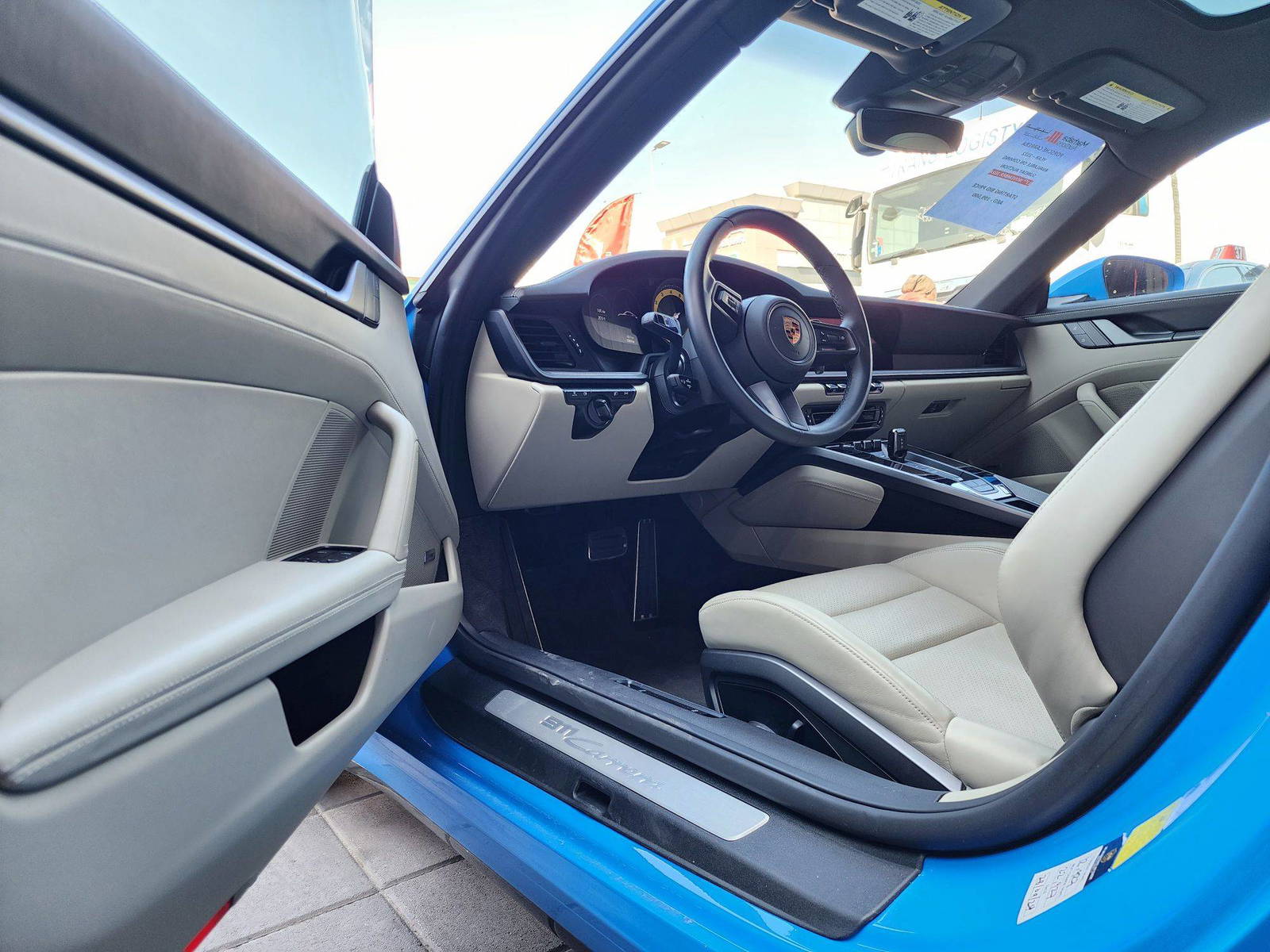 2022 PORSCHE CARRERA — 13053 KM — Lot 206557 — Al Quoz - Marhaba Auctions Used Cars - Image 11