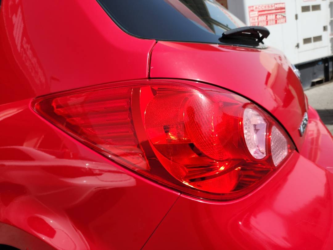 2010 NISSAN VERSA — 204566 Miles — Lot 39154412 — Souq - Marhaba Auctions Used Cars - Image 9