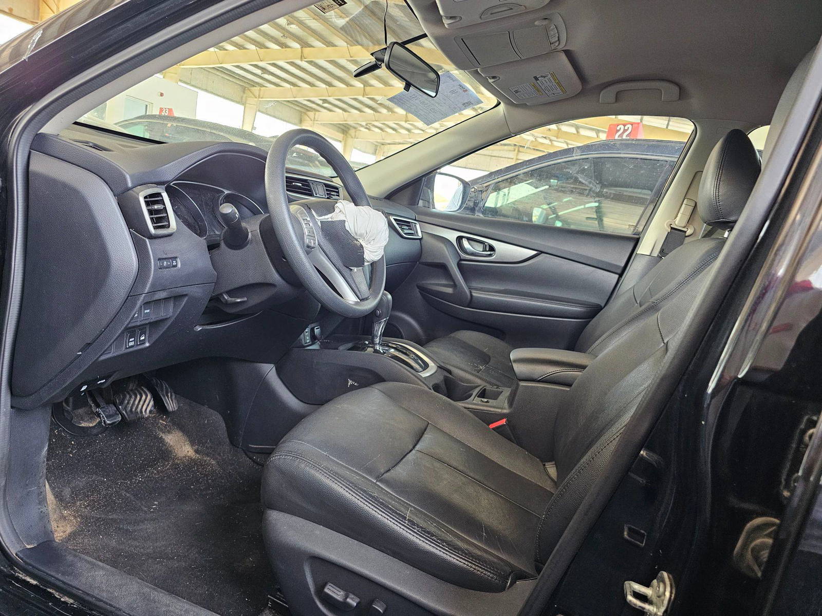 NISSAN ROGUE 2015 - Marhaba Auction Used Cars - Image 8