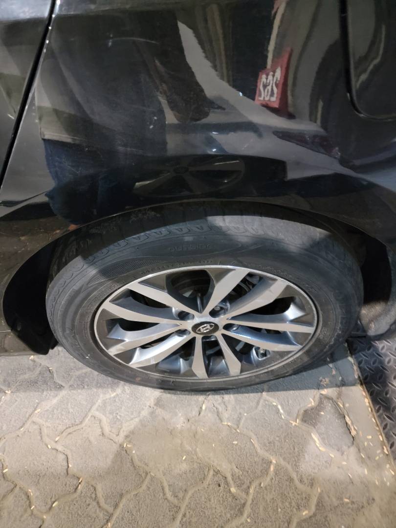 2011 HYUNDAI GRANDEUR — 251868 KM — Lot BBA084987 — Main - Marhaba Auctions Used Cars - Image 6