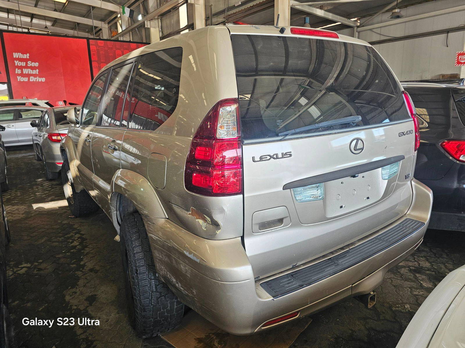 2009 LEXUS GX 470 — 156962 Miles — Lot 73610 — Main - Marhaba Auctions Used Cars - Image 6