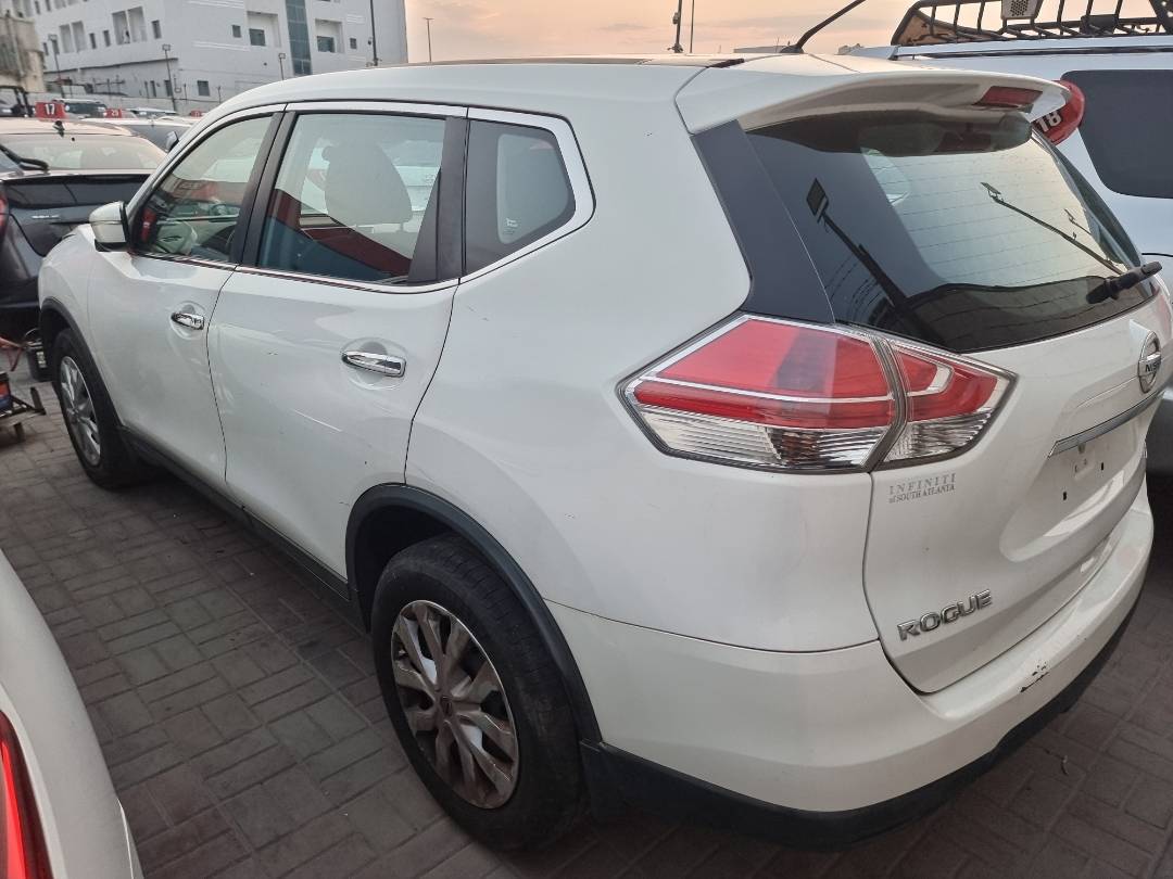 2014 NISSAN ROGUE — 215691 Miles — Lot C774388 — Ind. 12 - Marhaba Auctions Used Cars - Image 3