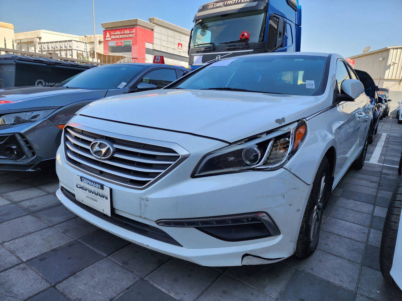 2015 HYUNDAI SONATA — 145267 Miles — Lot 36476 — Al Quoz - Marhaba Auctions Used Cars - Image 5