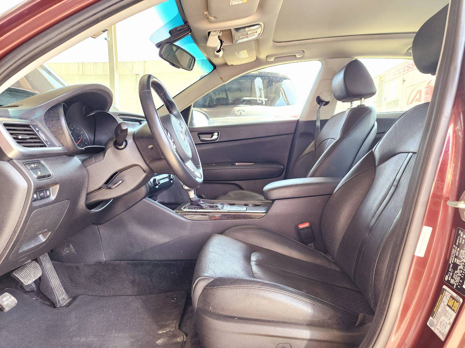 2018 KIA OPTIMA — 126123 Miles — Lot 40997637 — Souq - Marhaba Auctions Used Cars - Image 9