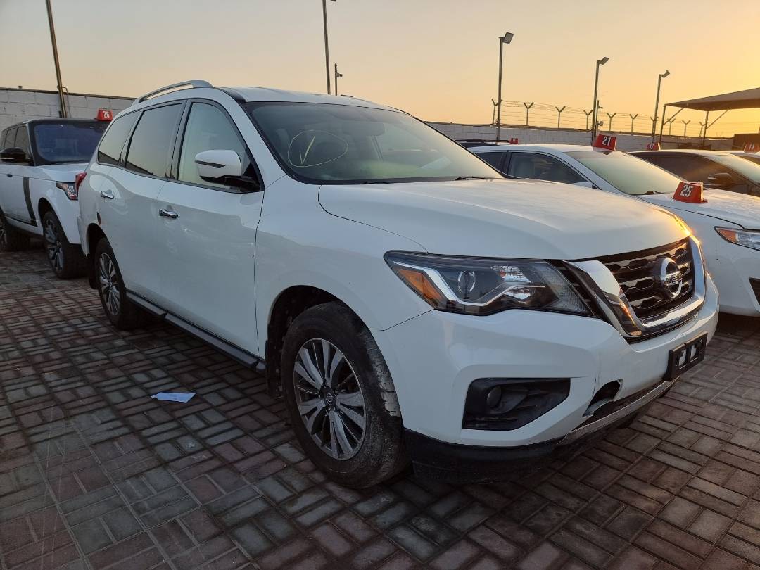 2018 NISSAN PATHFINDER — 129832 Miles — Lot 215487 — Souq - Marhaba Auctions Used Cars - Image 3