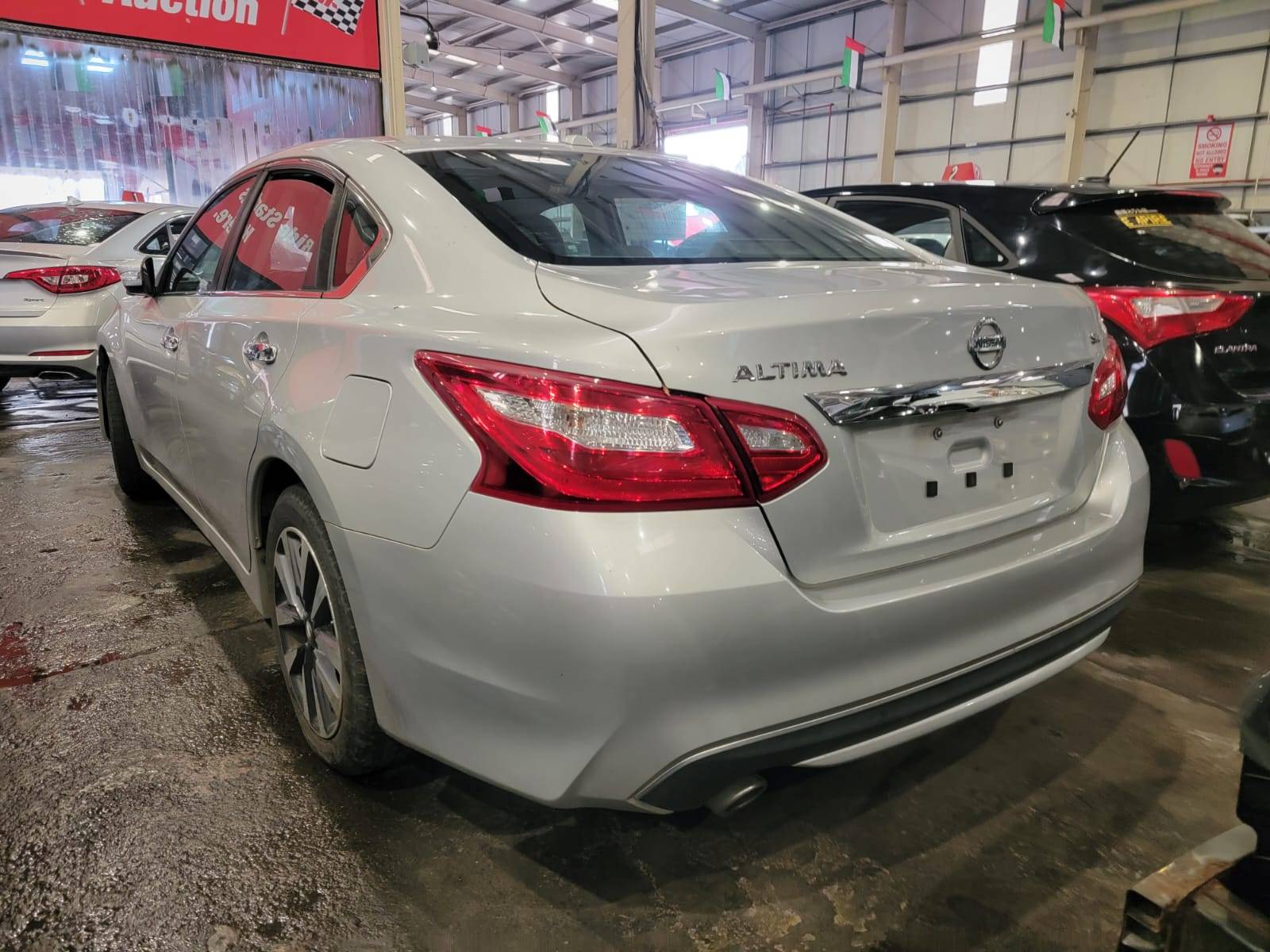 2017 NISSAN ALTIMA — 113173 Miles — Lot HC161362 — Main - Marhaba Auctions Used Cars - Image 4