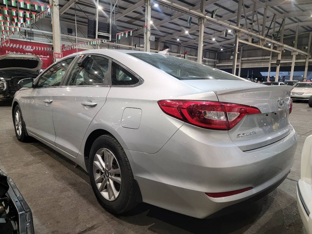 2016 HYUNDAI SONATA — 159310 Miles — Lot 0GH414855 — Main - Marhaba Auctions Used Cars - Image 4