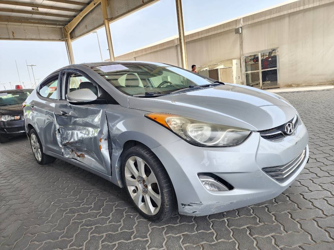 2011 HYUNDAI ELANTRA — 135967 Miles — Lot 78676513 — Souq - Marhaba Auctions Used Cars - Image 4