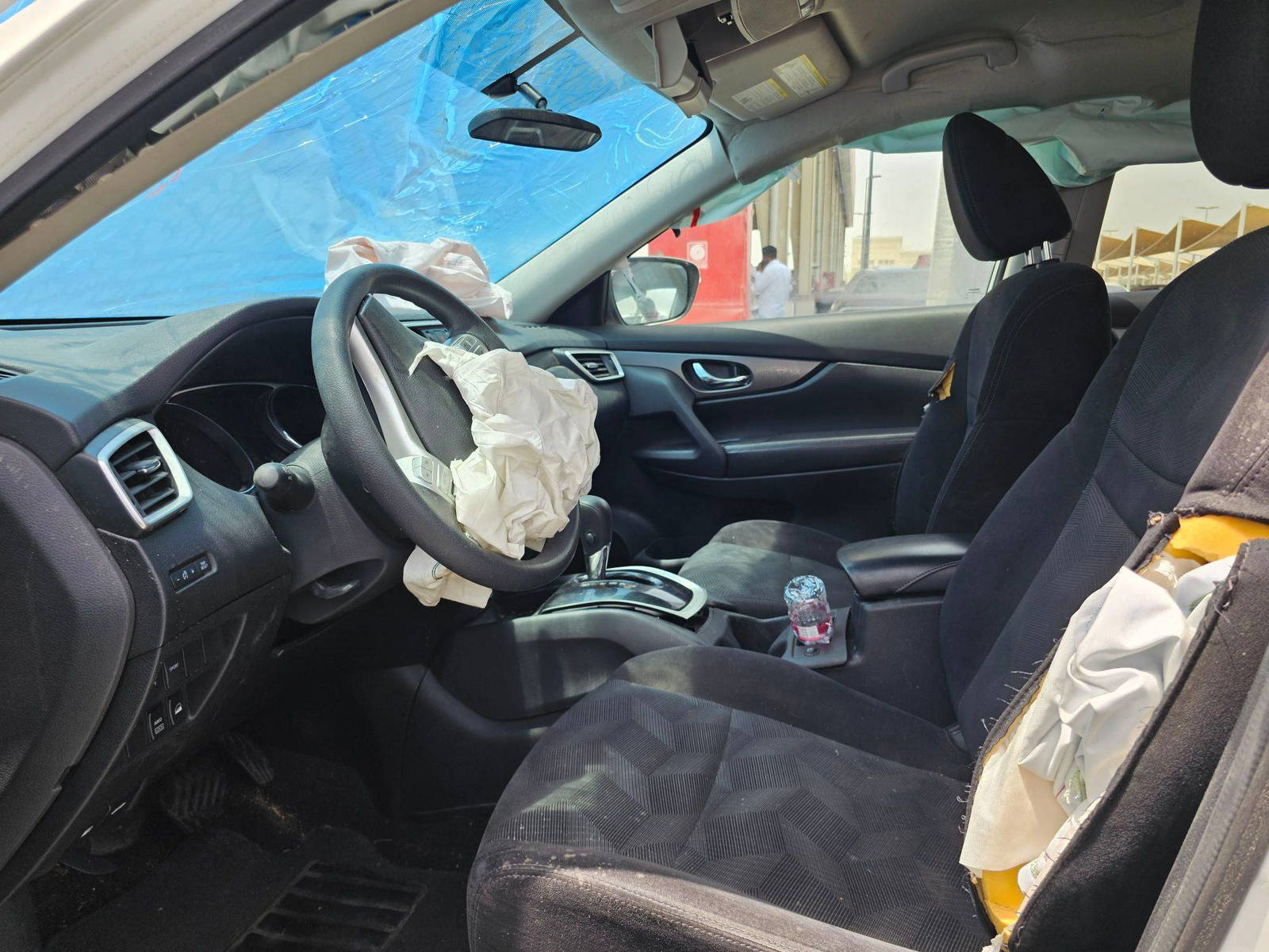2014 NISSAN ROGUE — 137090 Miles — Lot V3EC775505 — Souq - Marhaba Auctions Used Cars - Image 8