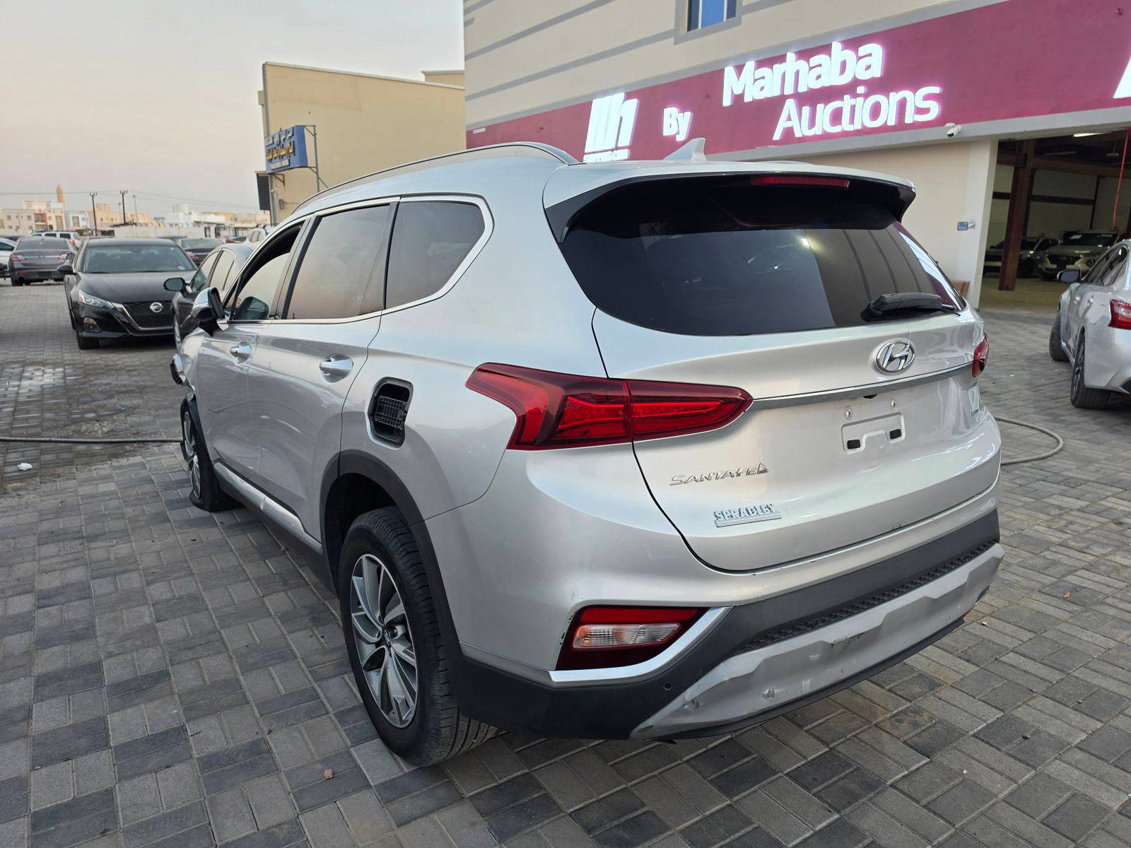 HYUNDAI SANTA FE LIMITED 2019 - Marhaba Auction Used Cars - Image 6