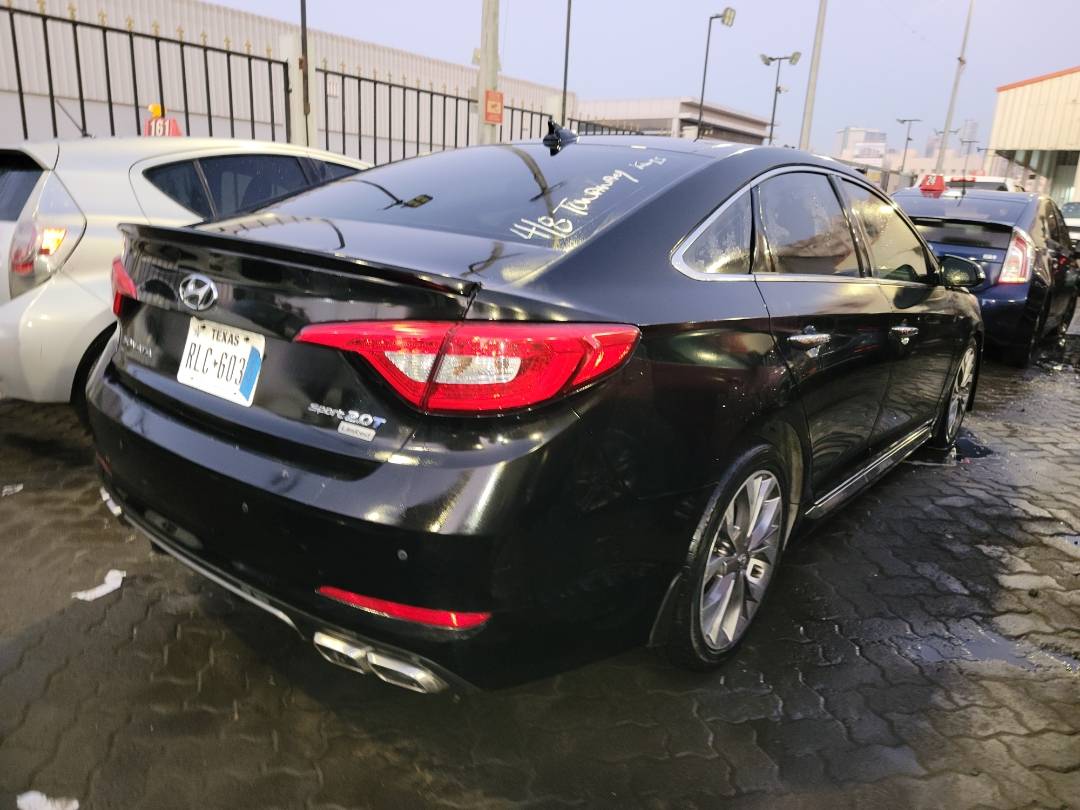 2015 HYUNDAI SONATA — 175057 Miles — Lot 74264 — Main - Marhaba Auctions Used Cars - Image 4