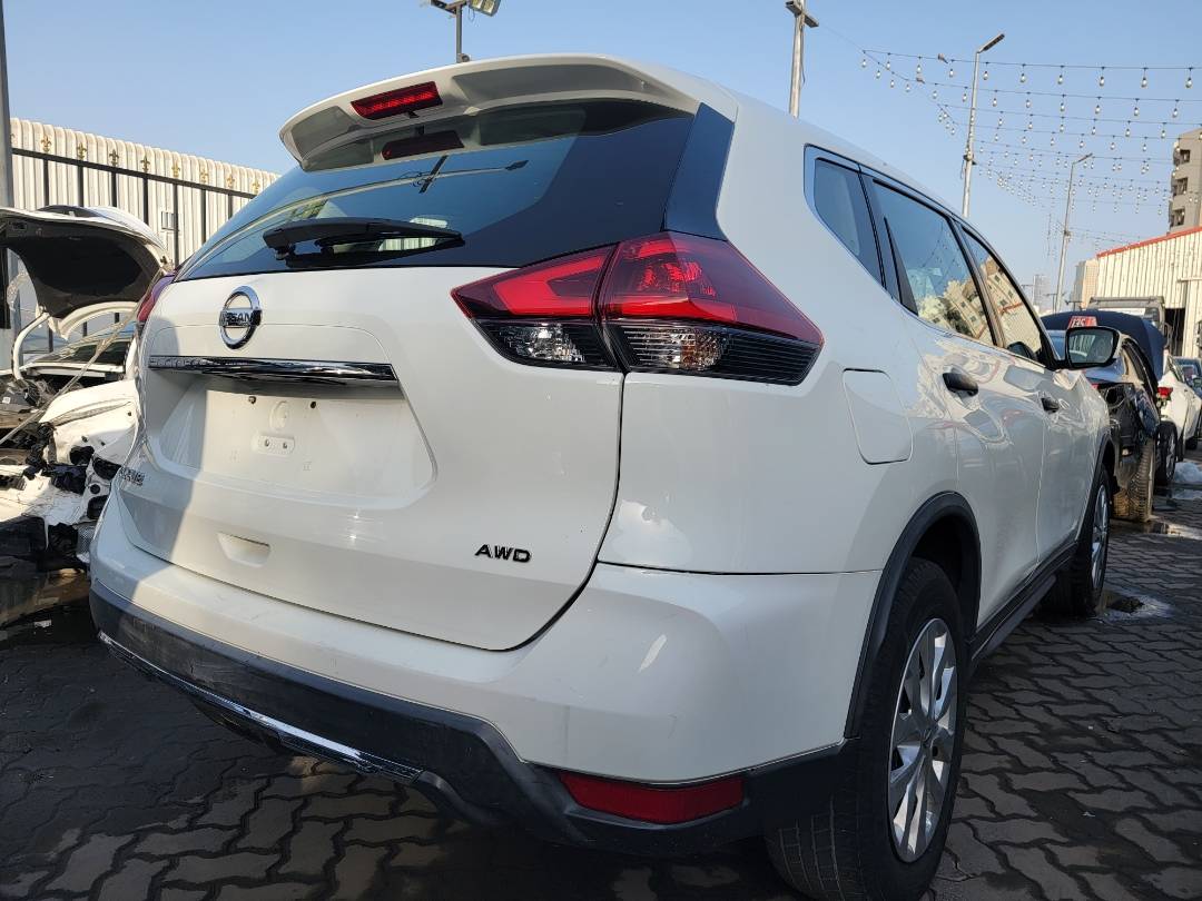 2018 NISSAN ROGUE — 125475 Miles — Lot V7JP570423 — Main - Marhaba Auctions Used Cars - Image 3