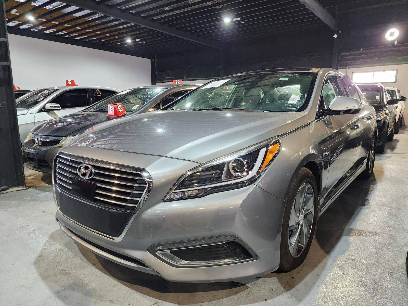 2017 HYUNDAI SONATA — 149650 Miles — Lot 59674714 — Al Quoz - Marhaba Auctions Used Cars - Image 3