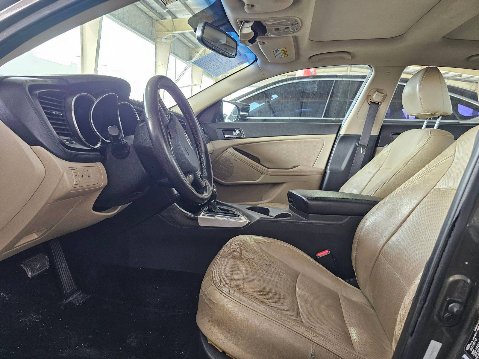 2013 KIA OPTIMA — 158308 Miles — Lot 0DG144672 — Ind. 12 - Marhaba Auctions Used Cars - Image 9