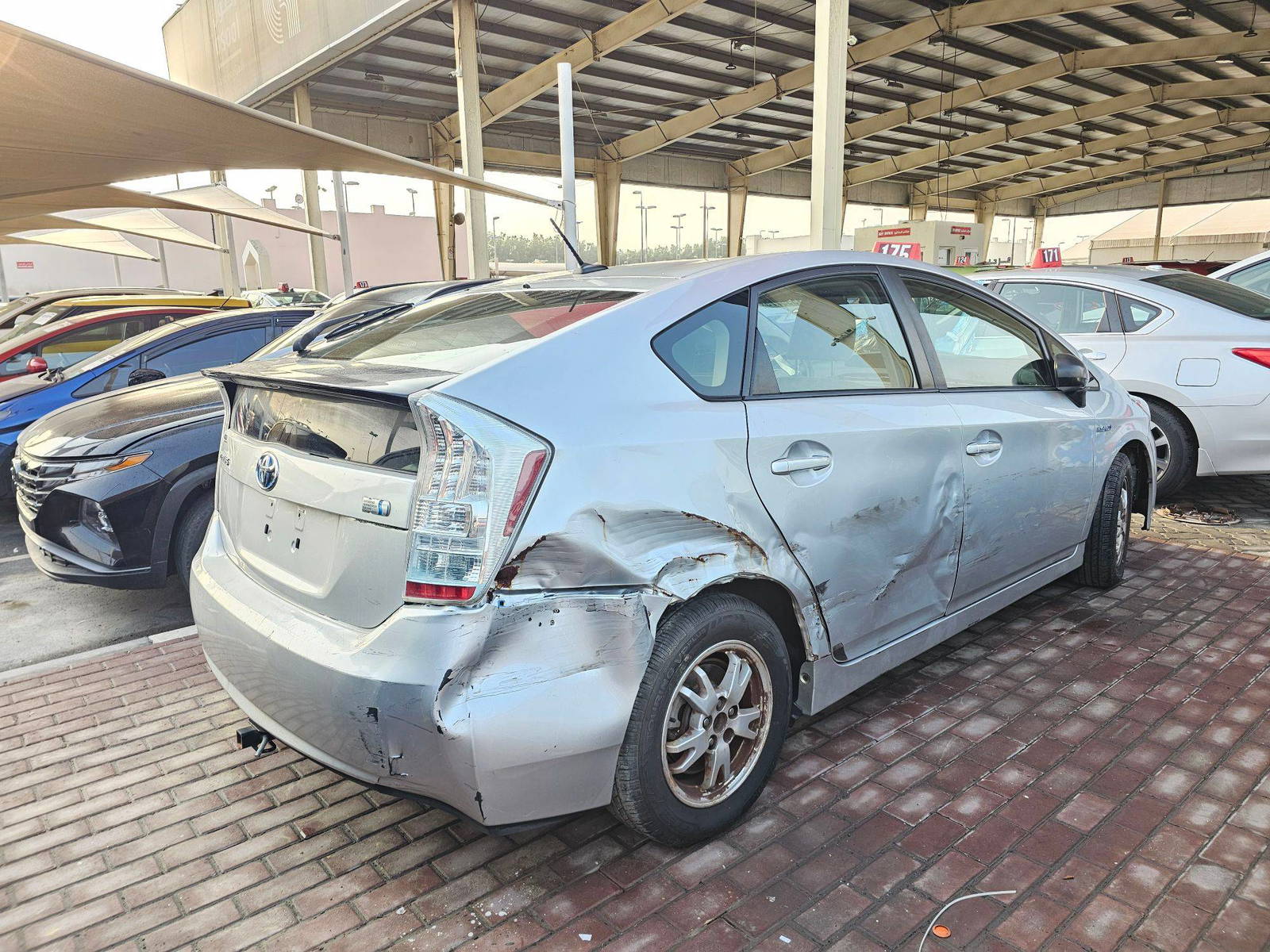 TOYOTA PRIUS 2010 - Marhaba Auction Used Cars - Image 4