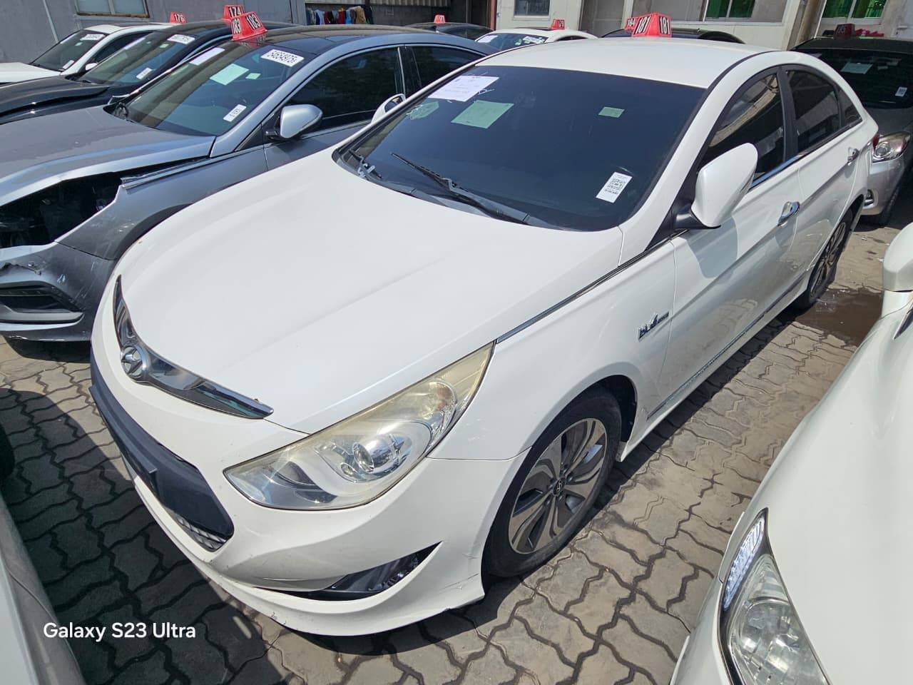 2014 HYUNDAI SONATA — 258570 KM — Lot 104460 — Main - Marhaba Auctions Used Cars - Image 4