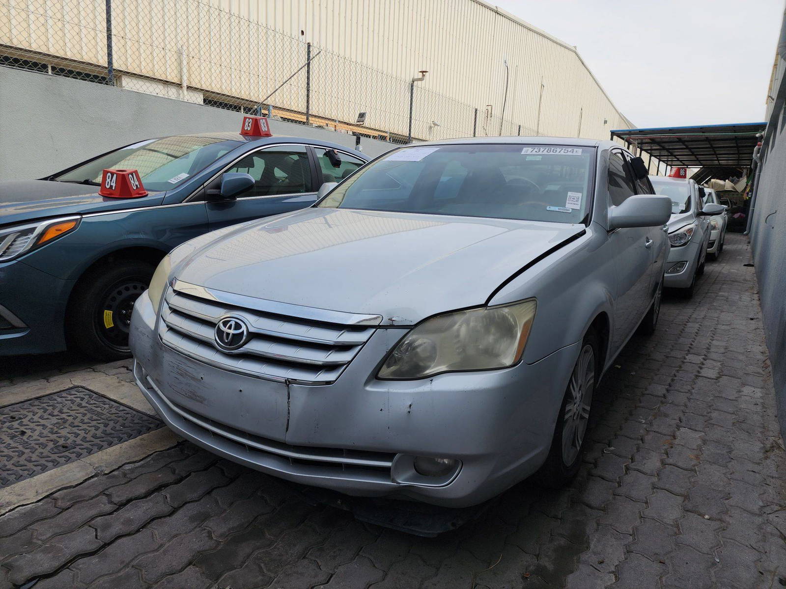 2005 TOYOTA AVALON — 187350 Miles — Lot 73786754 — Main - Marhaba Auctions Used Cars - Image 3