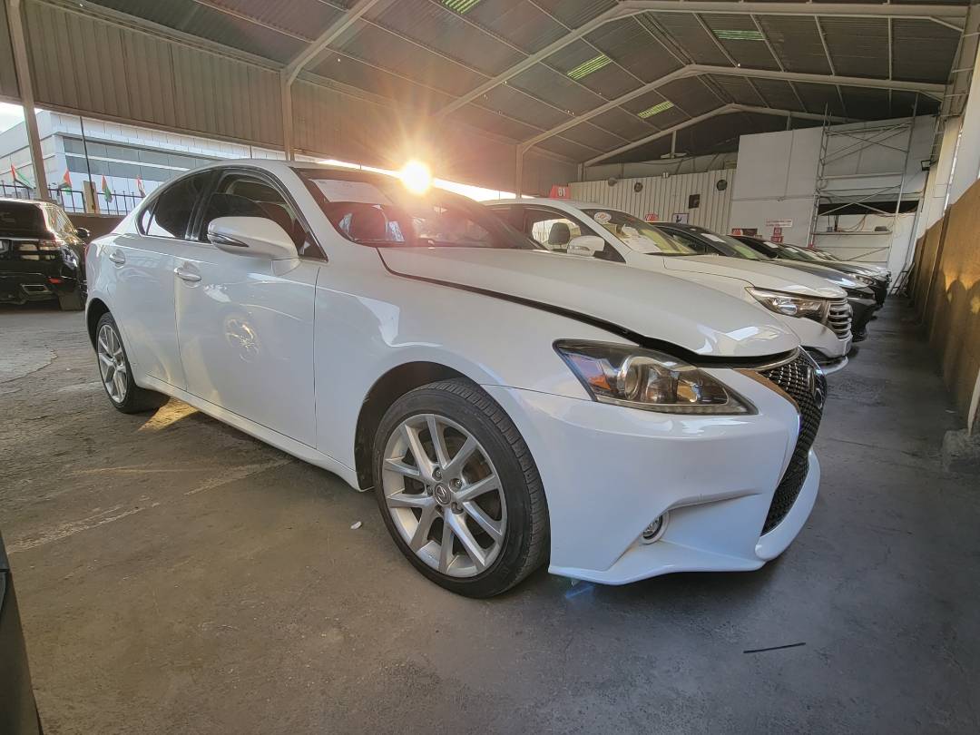 2011 LEXUS IS 250 — 193936 Miles — Lot 5048424 — Main - Marhaba Auctions Used Cars - Image 4