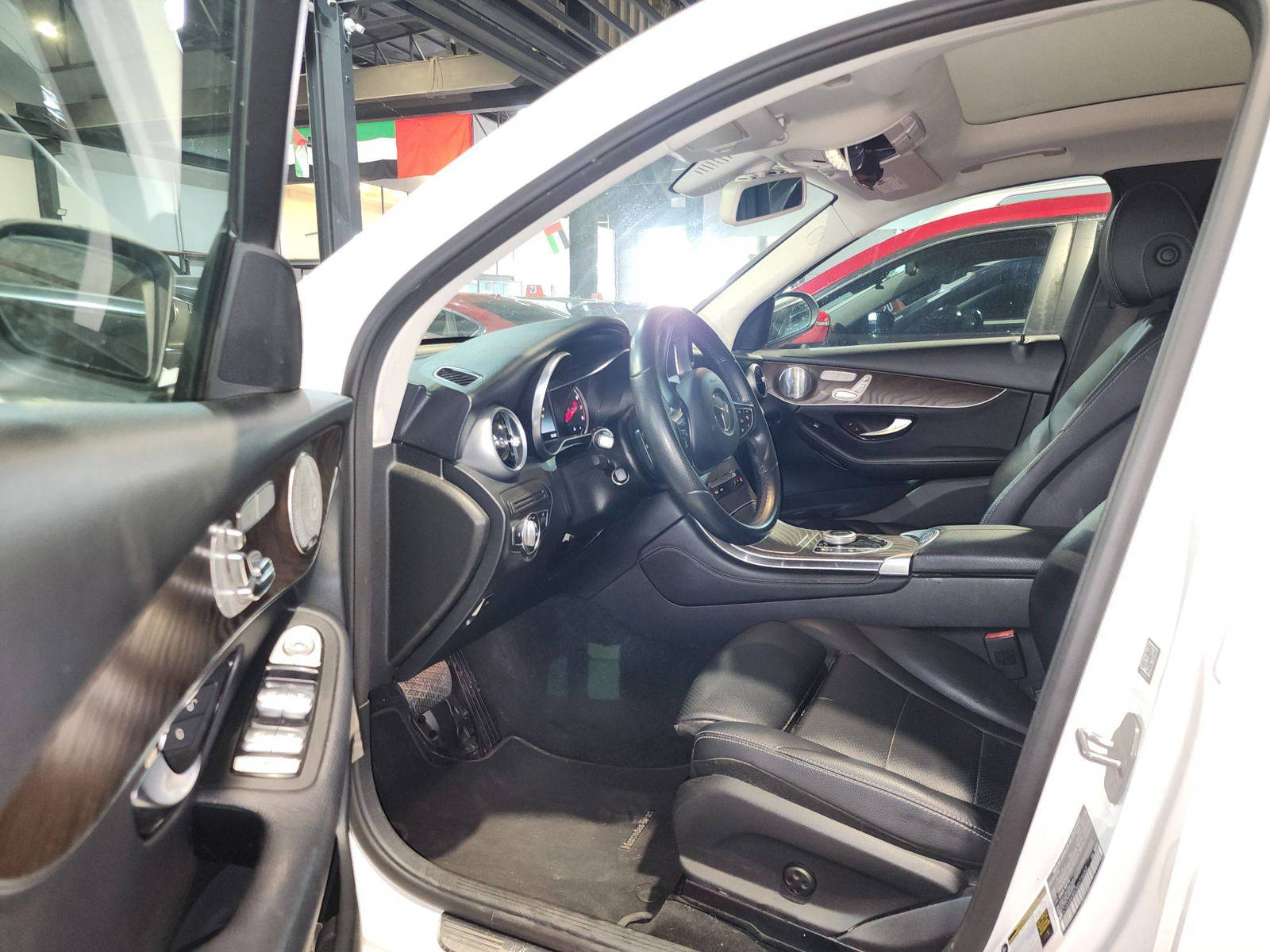2018 MERCEDES BENZ GLC-300 — 112955 Miles — Lot 073652 — Main - Marhaba Auctions Used Cars - Image 9