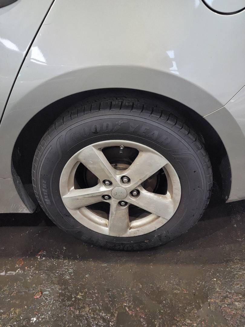 2015 KIA OPTIMA — 116074 Miles — Lot 5531616 — Main - Marhaba Auctions Used Cars - Image 9