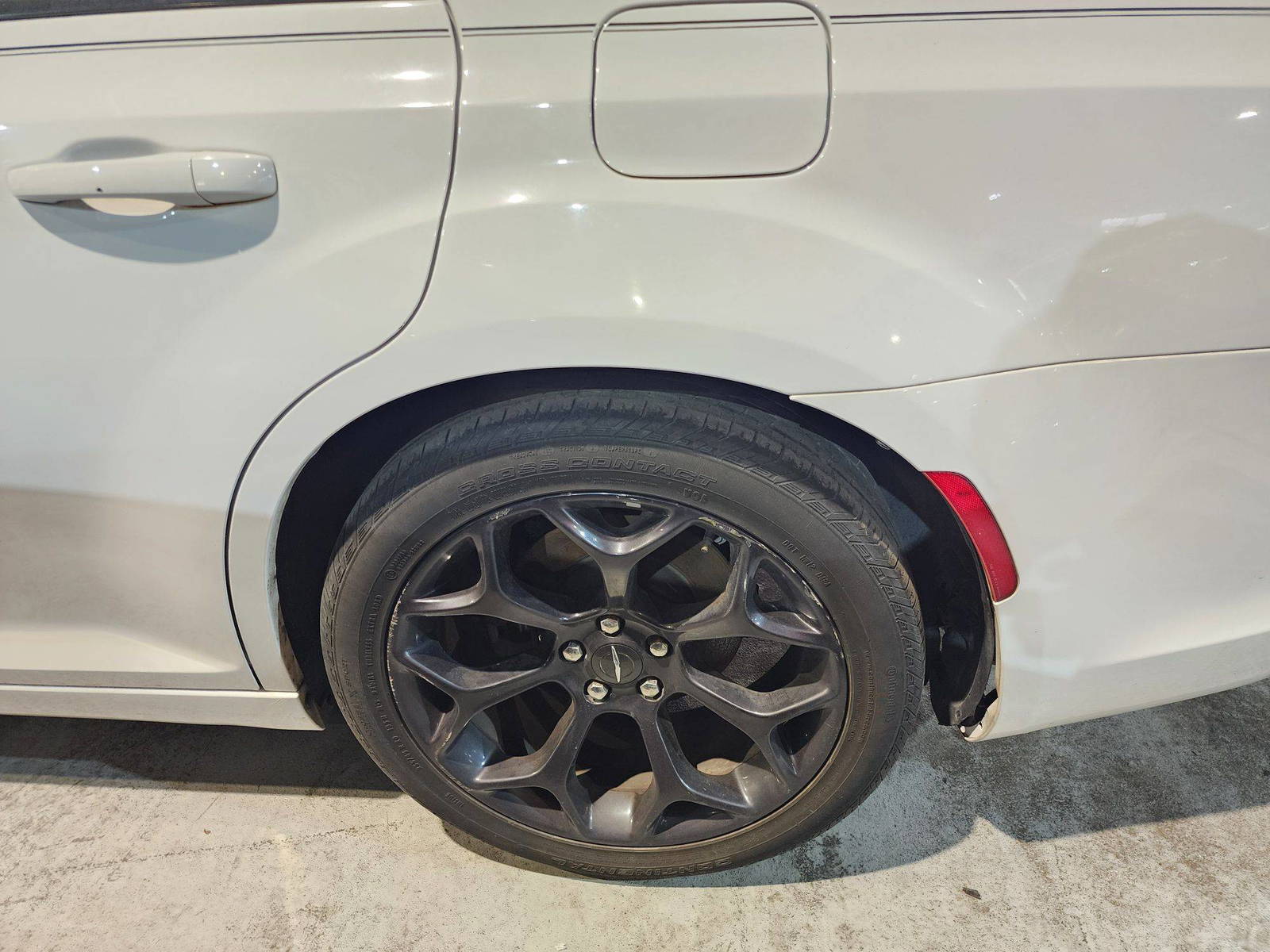 2019 CHRYSLER 300 — 145200 Miles — Lot 50728055 — Souq - Marhaba Auctions Used Cars - Image 12