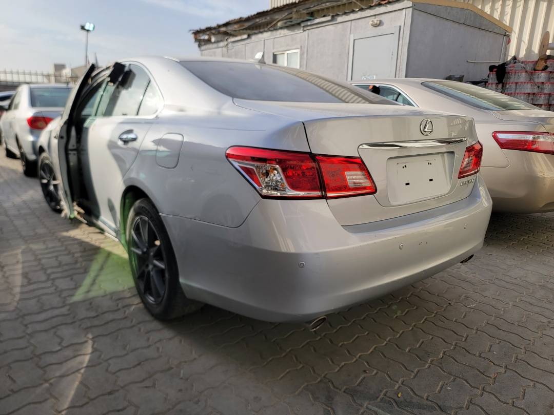 2011 LEXUS ES 350 — 187929 Miles — Lot EG4B2444860 — Main - Marhaba Auctions Used Cars - Image 5