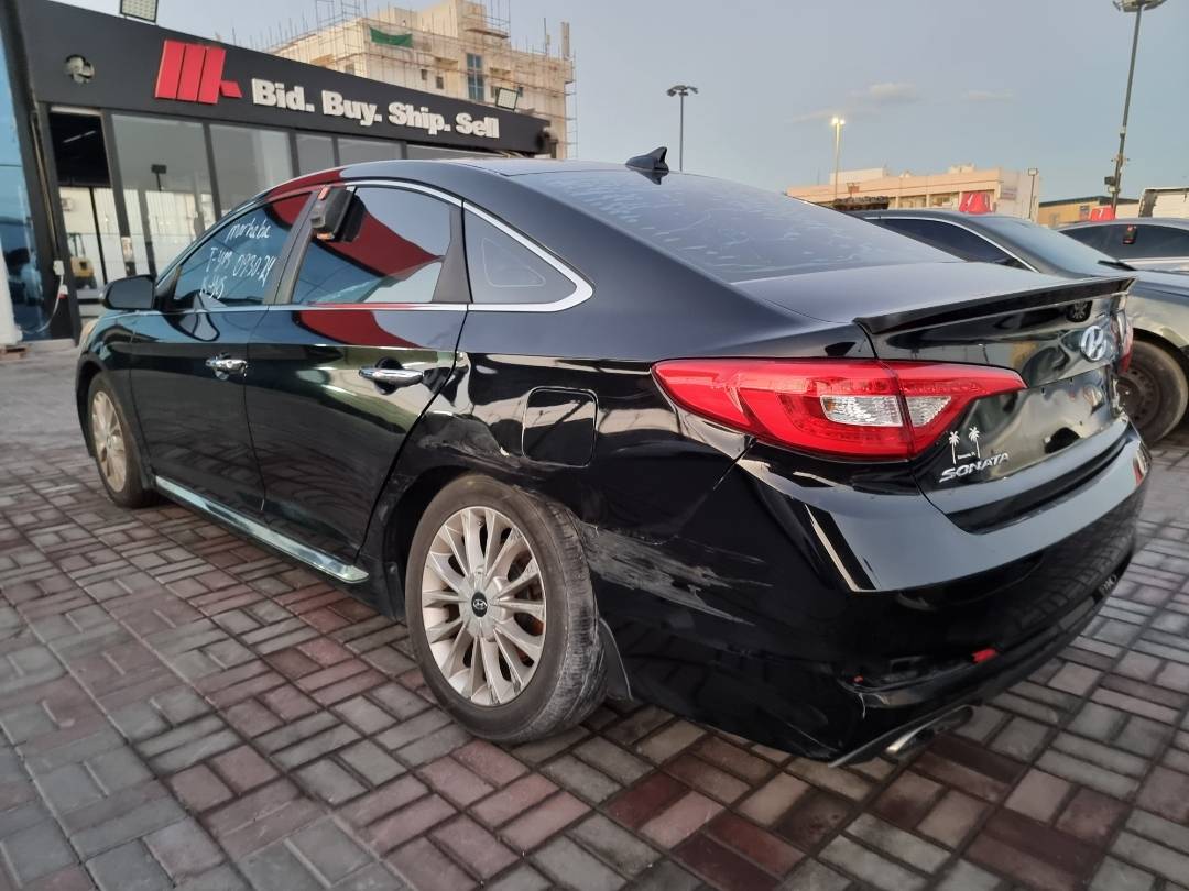 2015 HYUNDAI SONATA — 186398 Miles — Lot 125487 — Ind. 12 - Marhaba Auctions Used Cars - Image 5