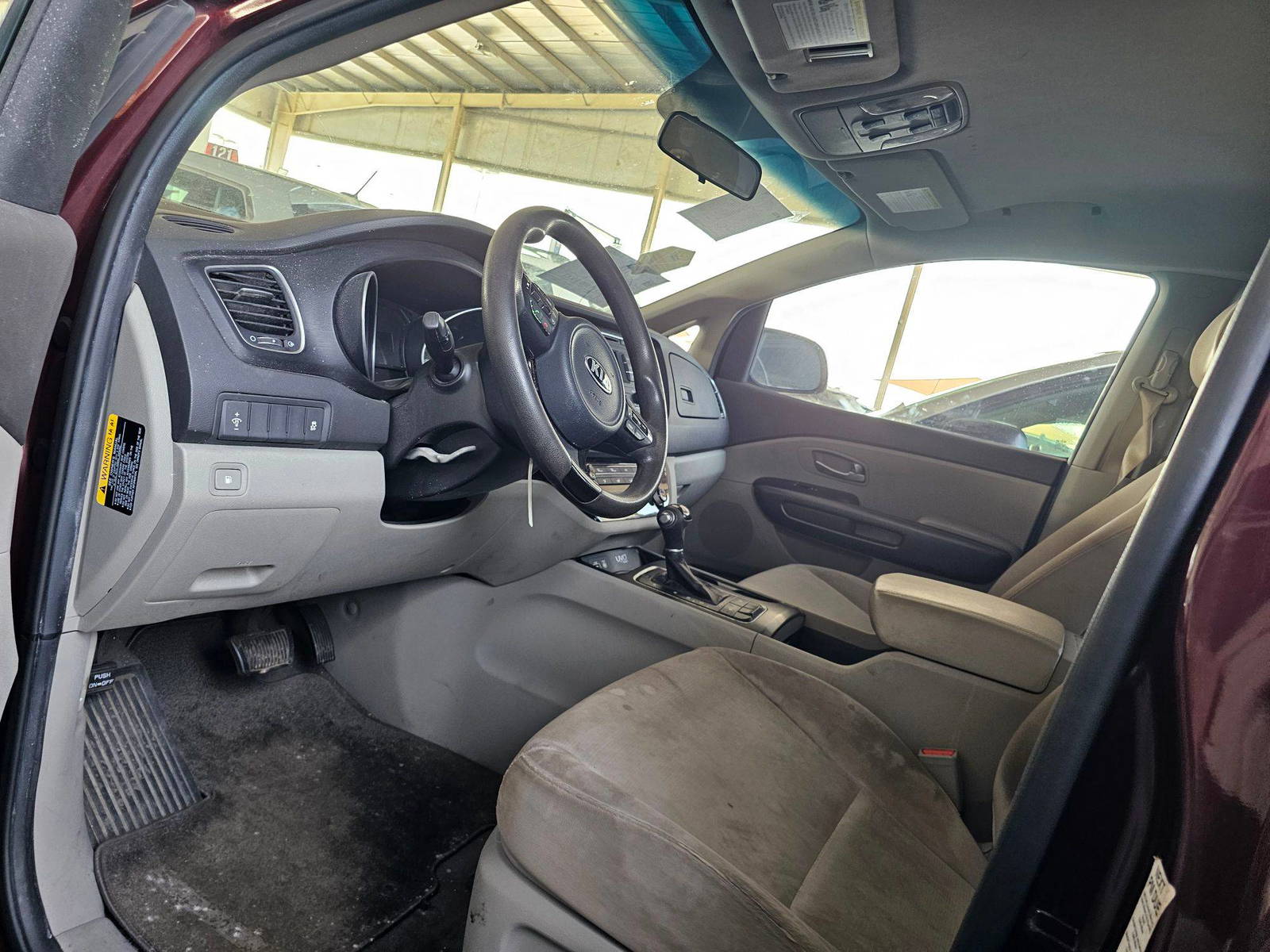 KIA SEDONA 2015 - Marhaba Auction Used Cars - Image 9