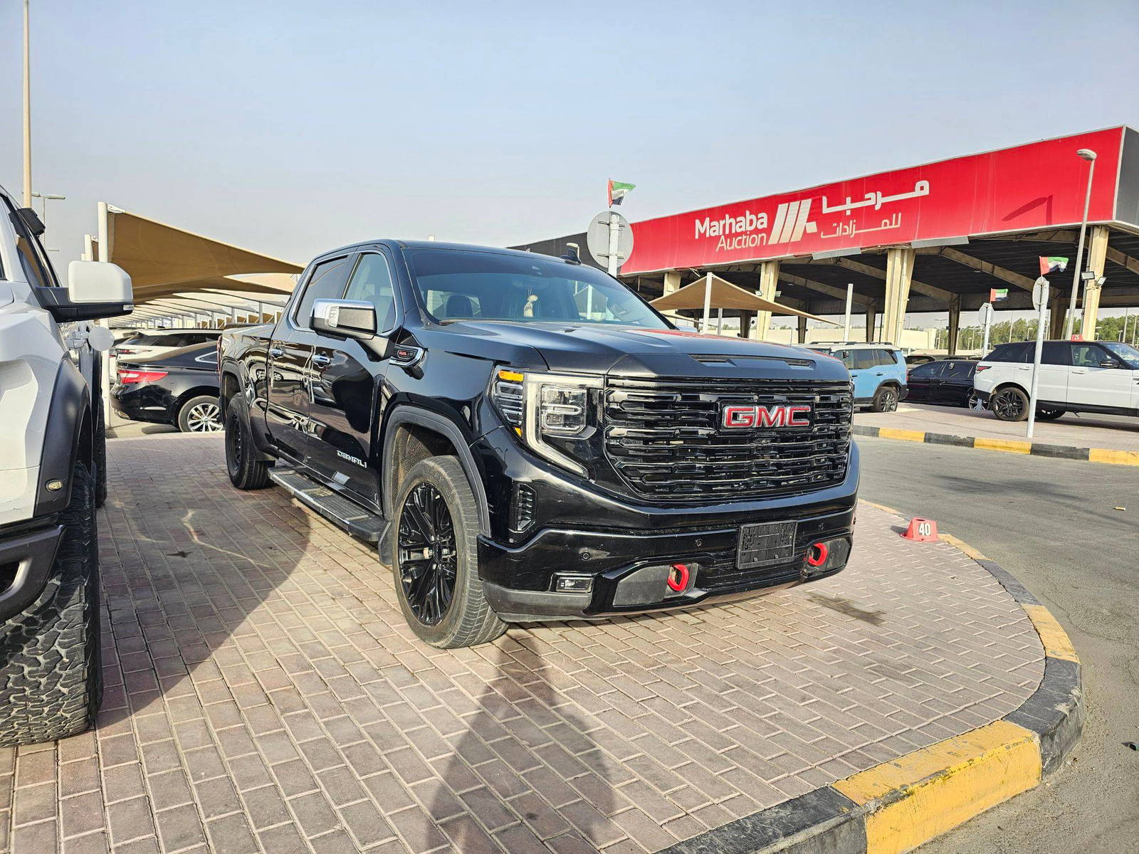 2022 GMC SIERRA — 72959 KM — Lot LXNZ541416 — Souq - Marhaba Auctions Used Cars - Image 15
