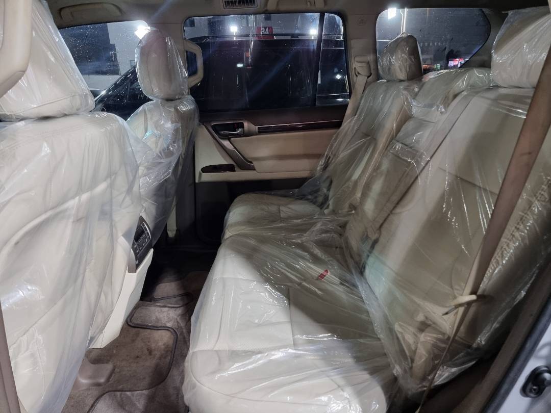 2011 LEXUS GX 460 — 176053 Miles — Lot 40975211 — Main - Marhaba Auctions Used Cars - Image 6