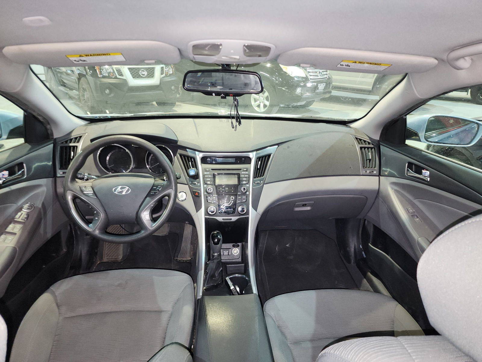 2013 HYUNDAI SONATA — 137510 Miles — Lot 099522 — Al Quoz - Marhaba Auctions Used Cars - Image 8