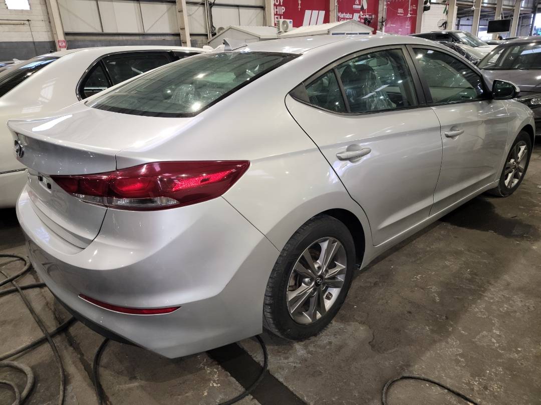 2018 HYUNDAI ELANTRA — 100492 Miles — Lot 313343 - Marhaba Auctions Used Cars - Image 4