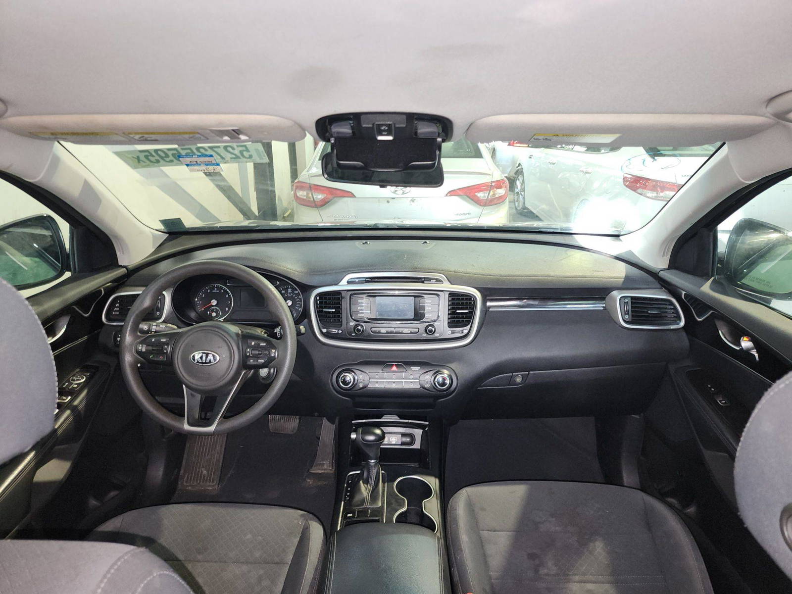 KIA SORENTO 2018 - Marhaba Auction Used Cars - Image 8