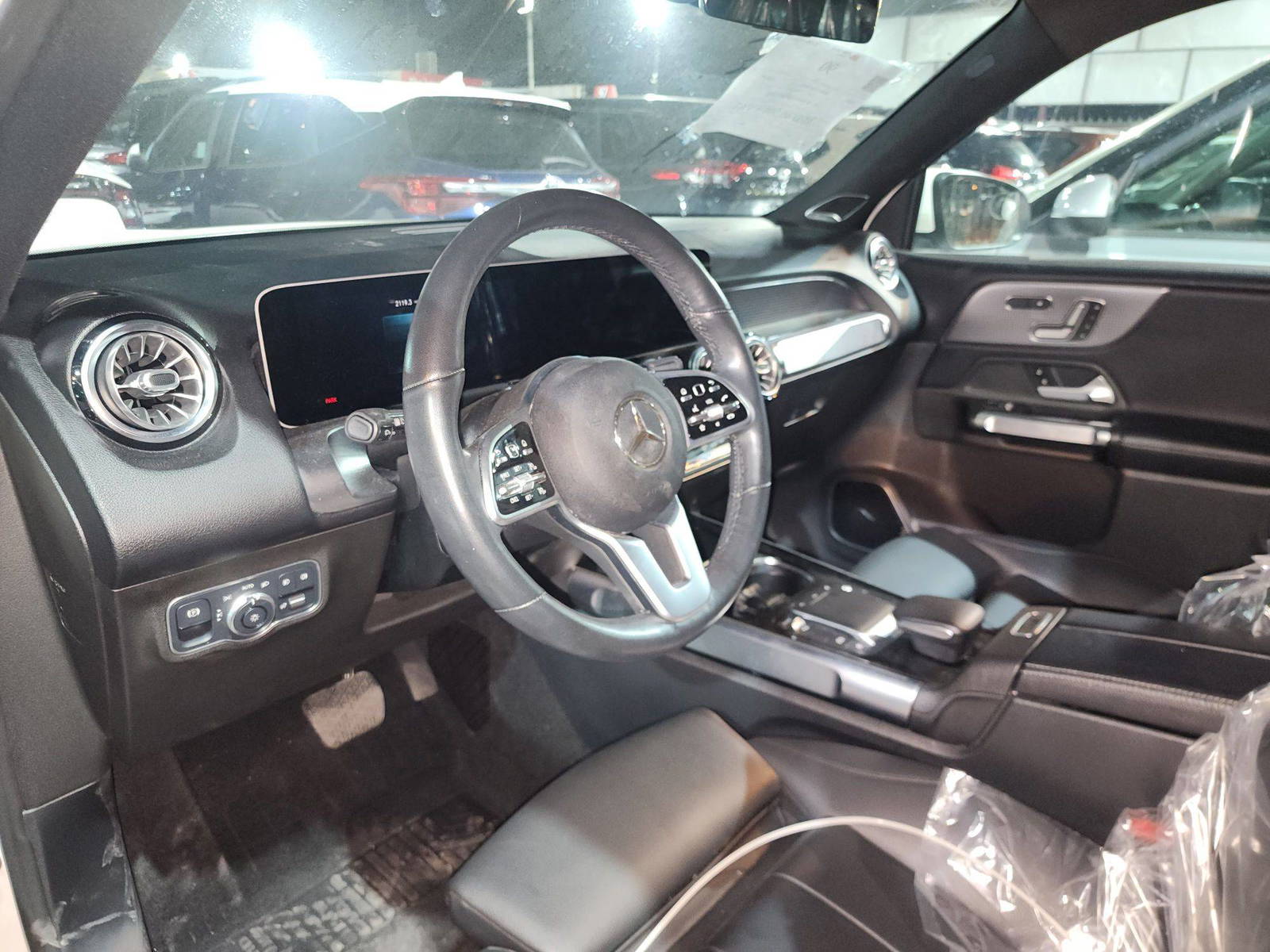 MERCEDES BENZ GLB 250 2021 - Marhaba Auction Used Cars - Image 9