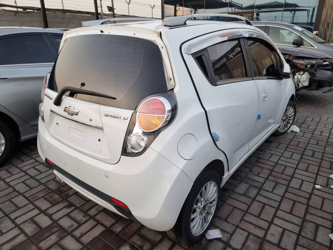 2012 CHEVROLET SPARK — 129629 KM — Lot 21871254 — Main - Marhaba Auctions Used Cars - Image 5
