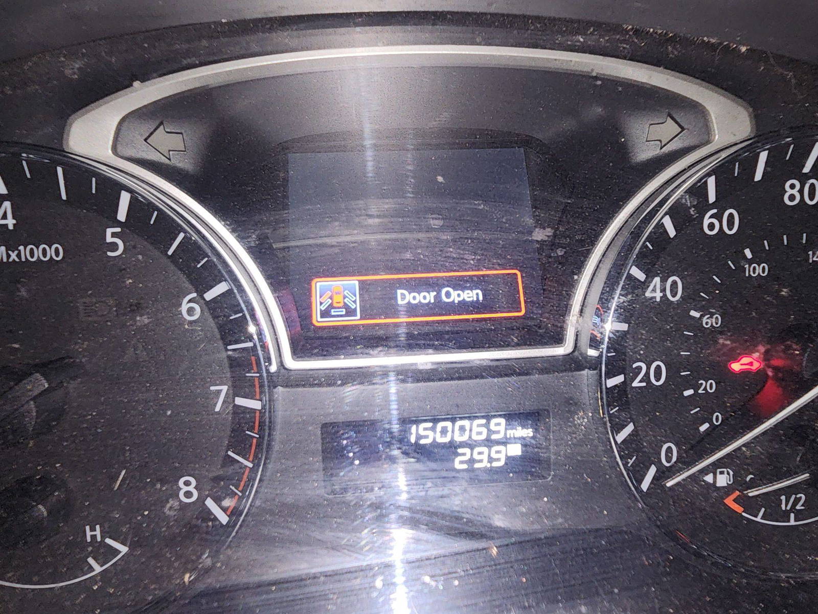 2014 NISSAN PATHFINDER — 150069 Miles — Lot 662538 — Al Quoz - Marhaba Auctions Used Cars - Image 10