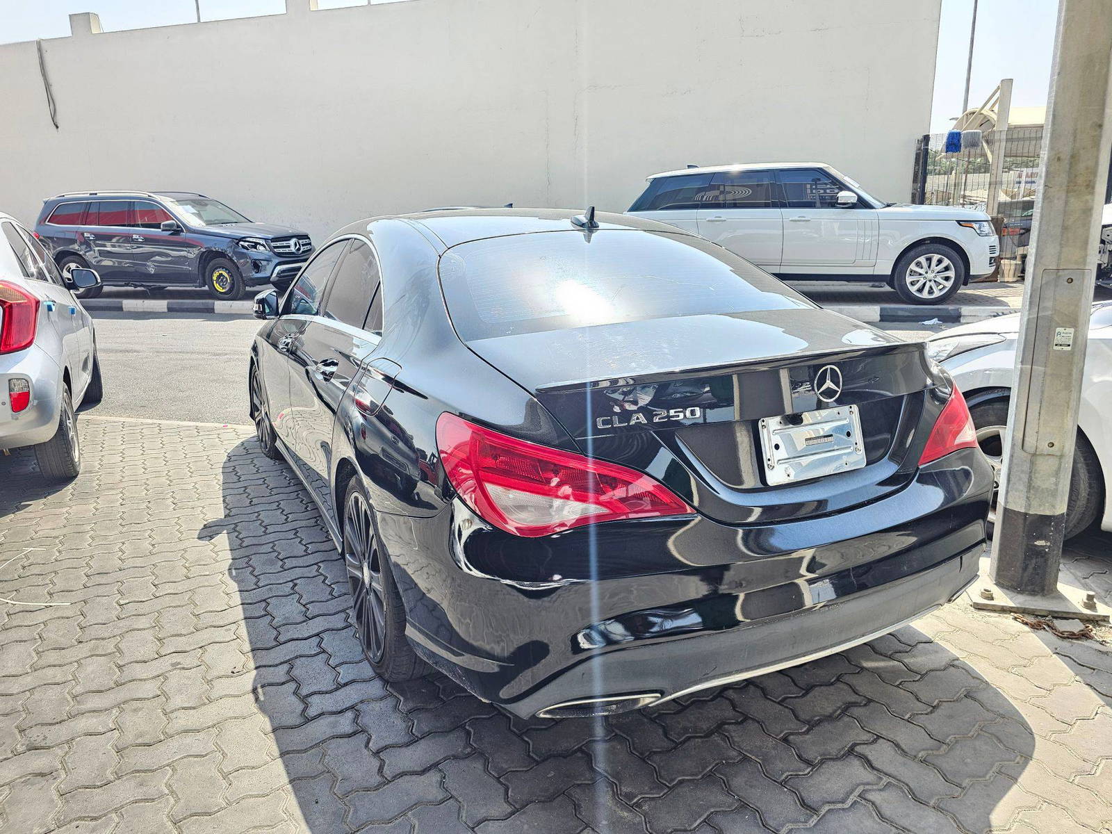 2017 MERCEDES BENZ CLA 250 — 186869 Miles — Lot 0HN454356 — Souq - Marhaba Auctions Used Cars - Image 4