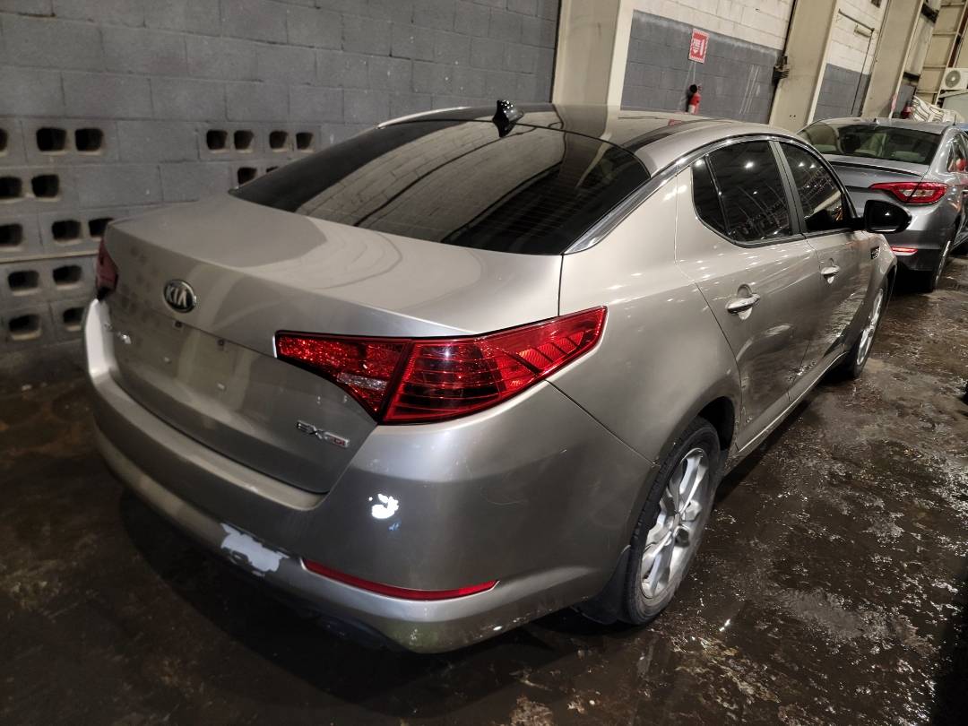 2013 KIA OPTIMA — 162666 Miles — Lot 37180588 - Marhaba Auctions Used Cars - Image 4