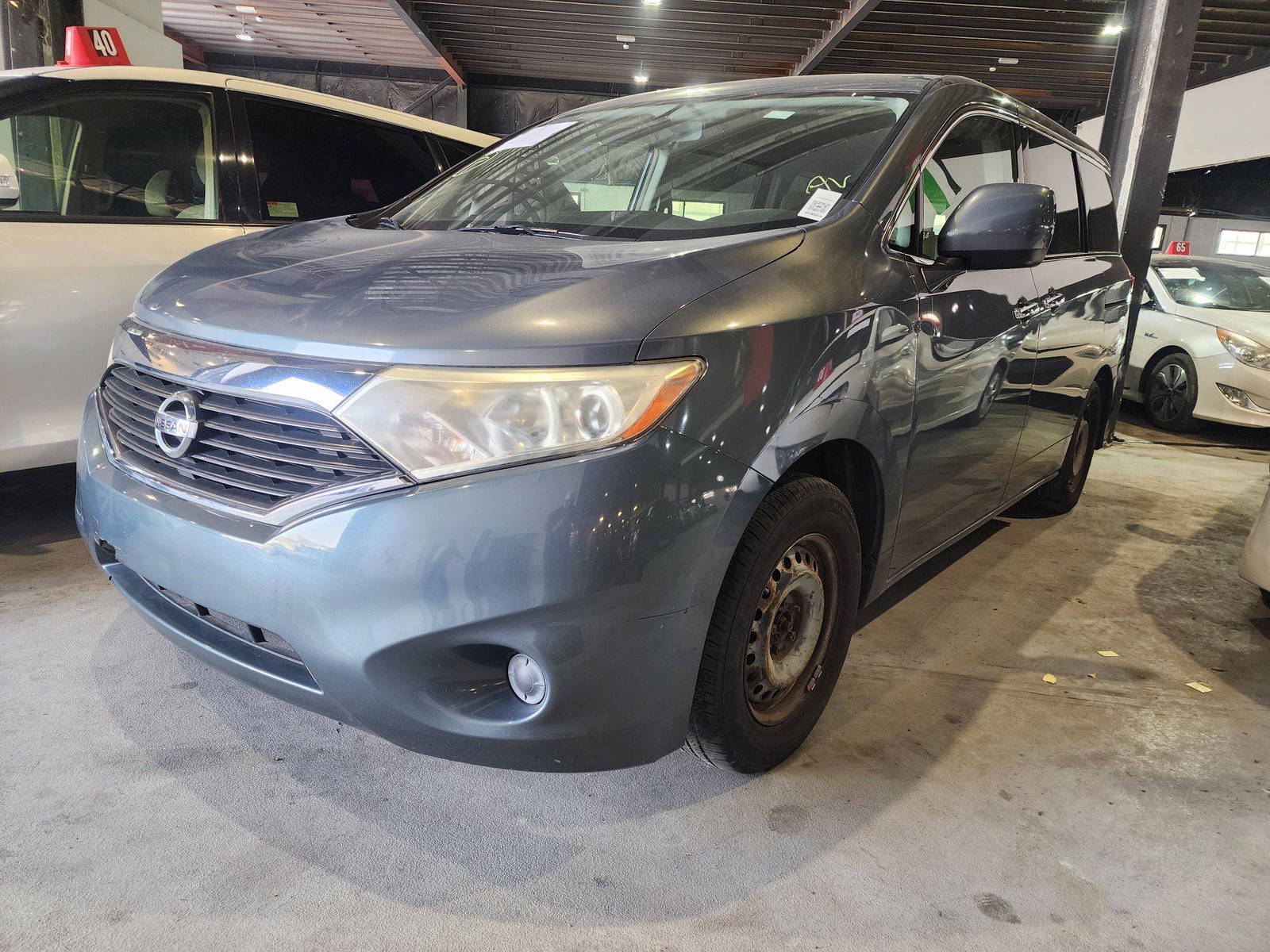 2012 NISSAN QUEST — 176969 Miles — Lot 72076335 — Al Quoz - Marhaba Auctions Used Cars - Image 3