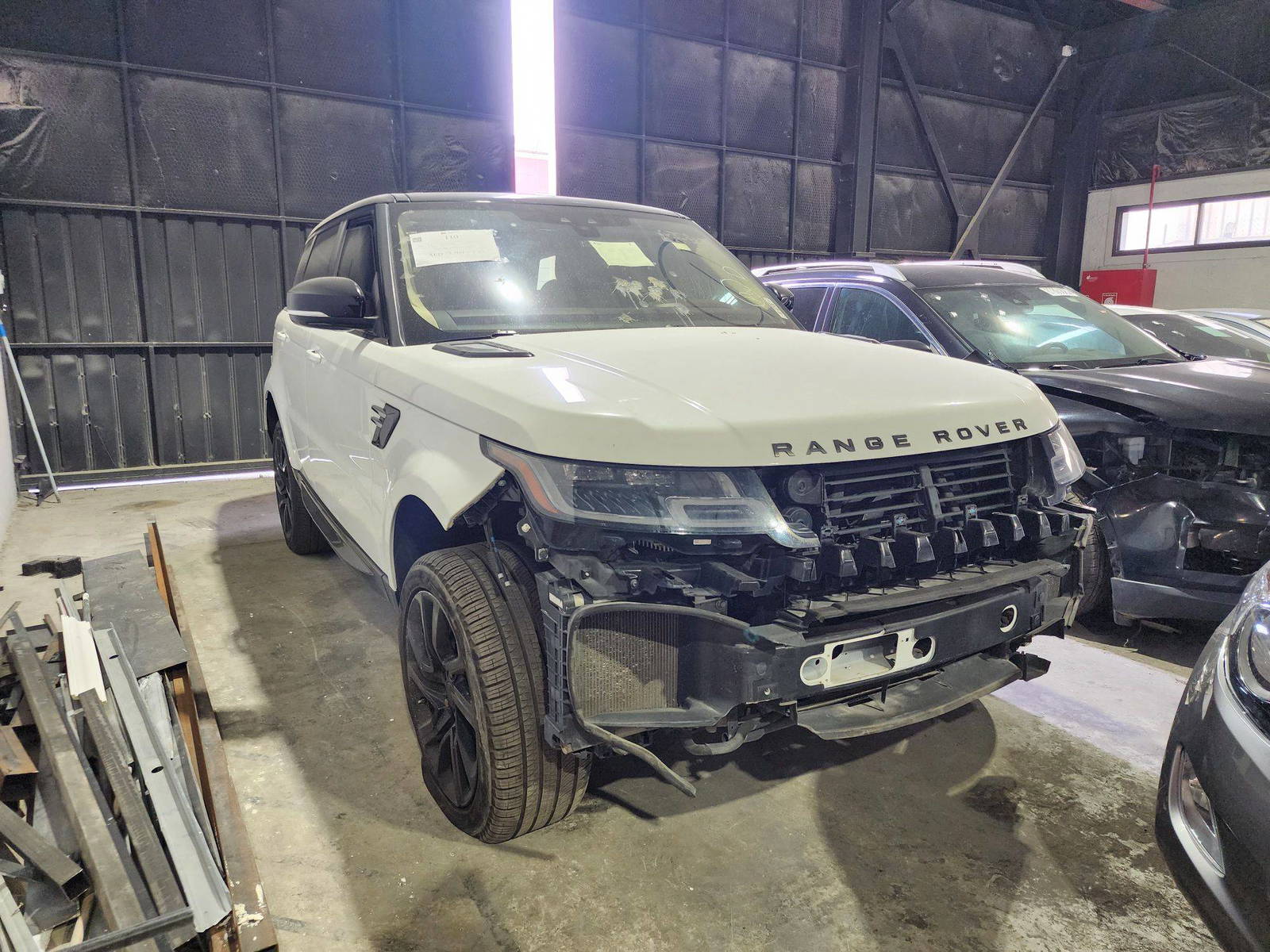 2020 LAND ROVER RANGE ROVER SPORT HSE — 126867 Miles — Lot LA706203 — Main - Marhaba Auctions Used Cars - Image 6