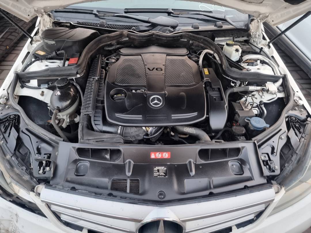 MERCEDES BENZ C300 2013 - Marhaba Auction Used Cars - Image 11