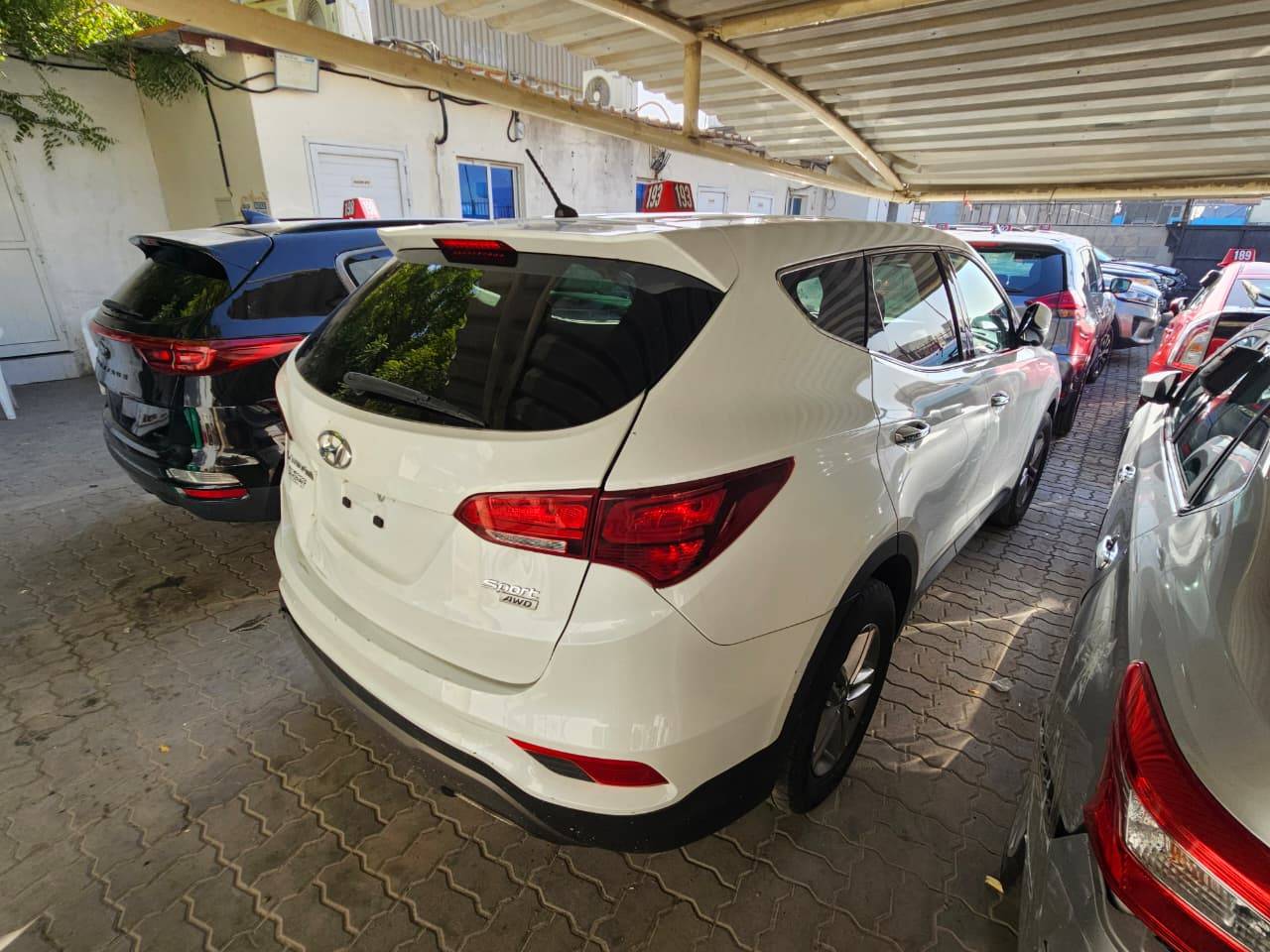2018 HYUNDAI SANTA FE SPORT — 157885 Miles — Lot 6JH061261 — Main - Marhaba Auctions Used Cars - Image 6