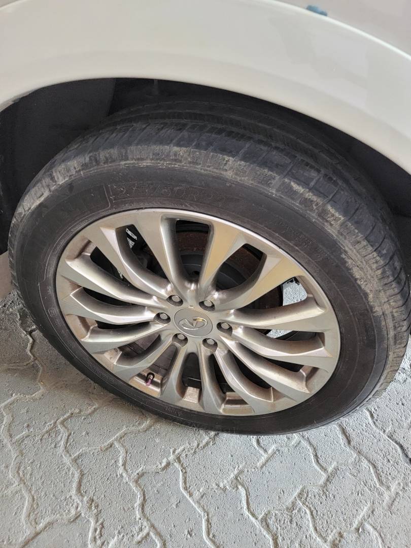 2015 INFINITI QX80 — 172295 Miles — Lot 80771064 — Souq - Marhaba Auctions Used Cars - Image 9